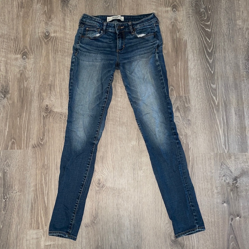 Abercrombie & Fitch medium wash skinny jeans
